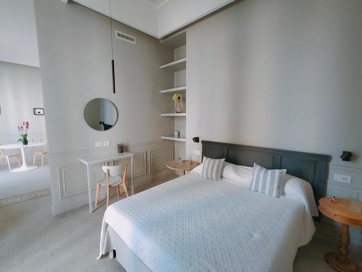 Maccus Suite Naples Exterior photo