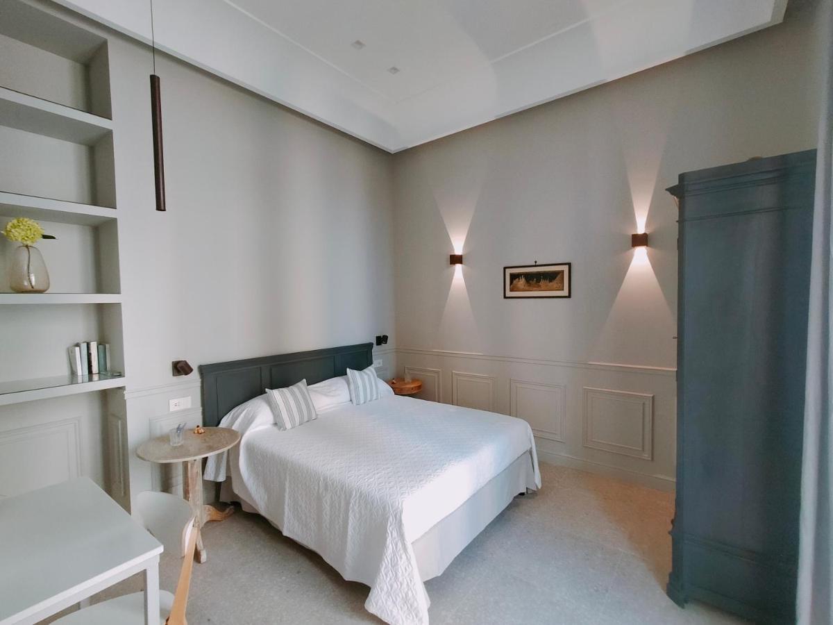 Maccus Suite Naples Exterior photo