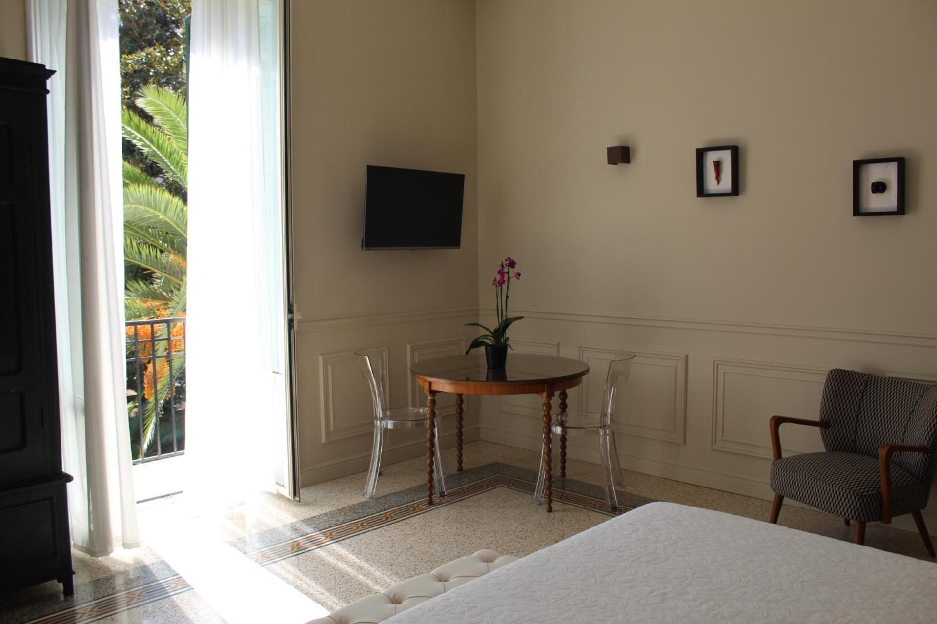 Maccus Suite Naples Exterior photo